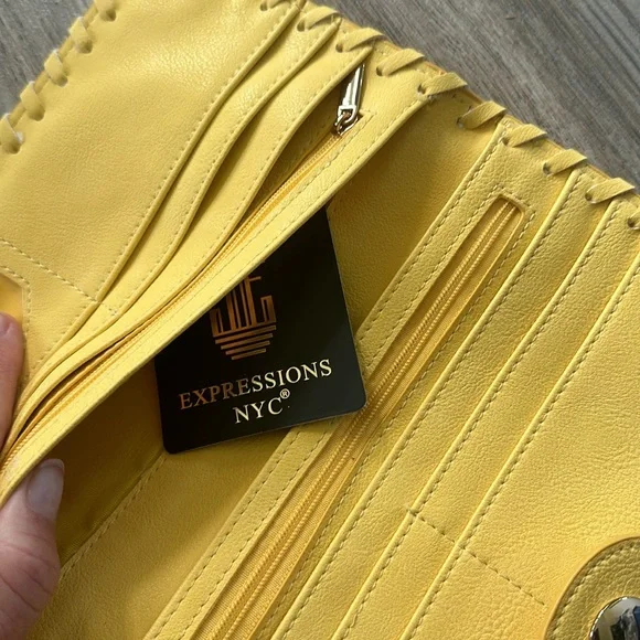 NWT yellow wallet clutch - Picture 4 of 4